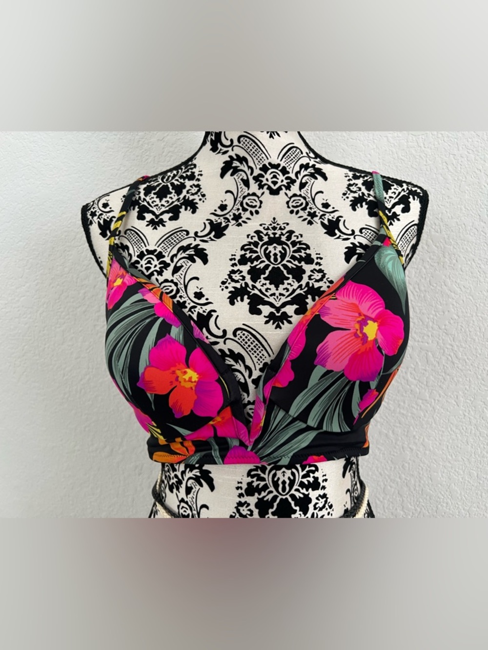 Shade & Shore Floral Wrap Bikini Top 34C Black Pink Tropical